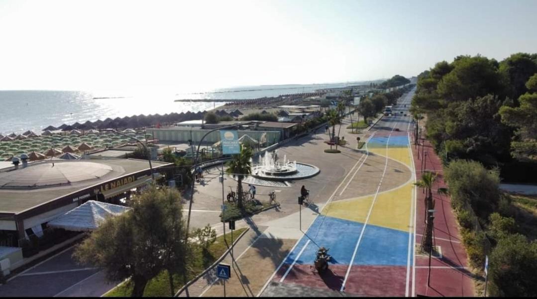 Appartamento Nuovissimo Ad Un Passo Dal Mare Montesilvano Marina Kültér fotó